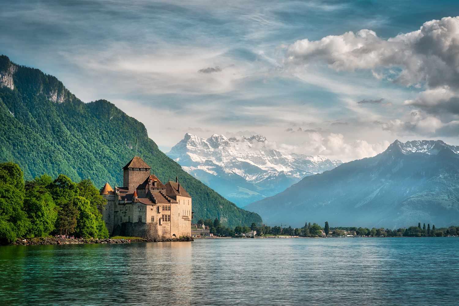 Figure 1: Scenery from Switzerland, source: https://www.travelandleisure.com/trip-ideas/nature-travel/most-naturally-beautiful-countries-in-the-world